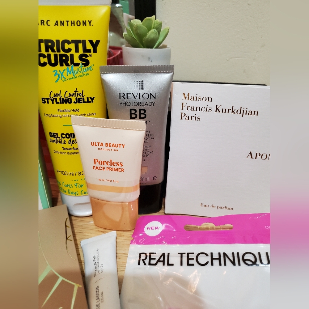Beauty Bundle - Picture 4 of 8
